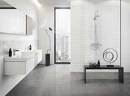 How to arrange white bathroom? 1
