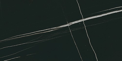 Desert Wind Black Polished Rect